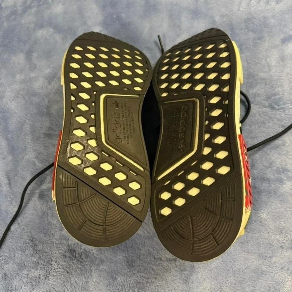 Adidas NMD R1 x Thebe Magugu Black Size men size‎ 9
